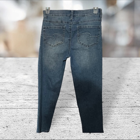Teens Girls Justice Jeans - Picture 2 of 9